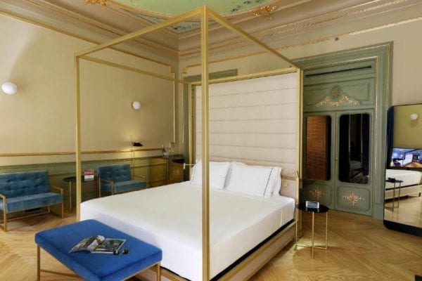 suite-romantica-hotel-axel-madrid-8