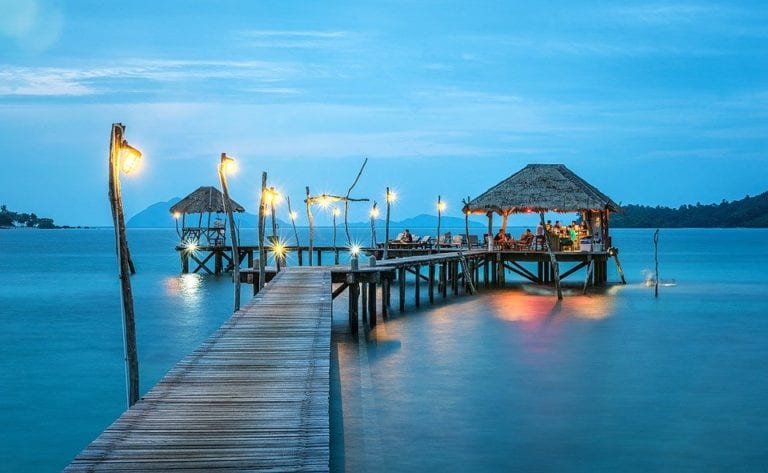 tailandia resort flotando en el mar