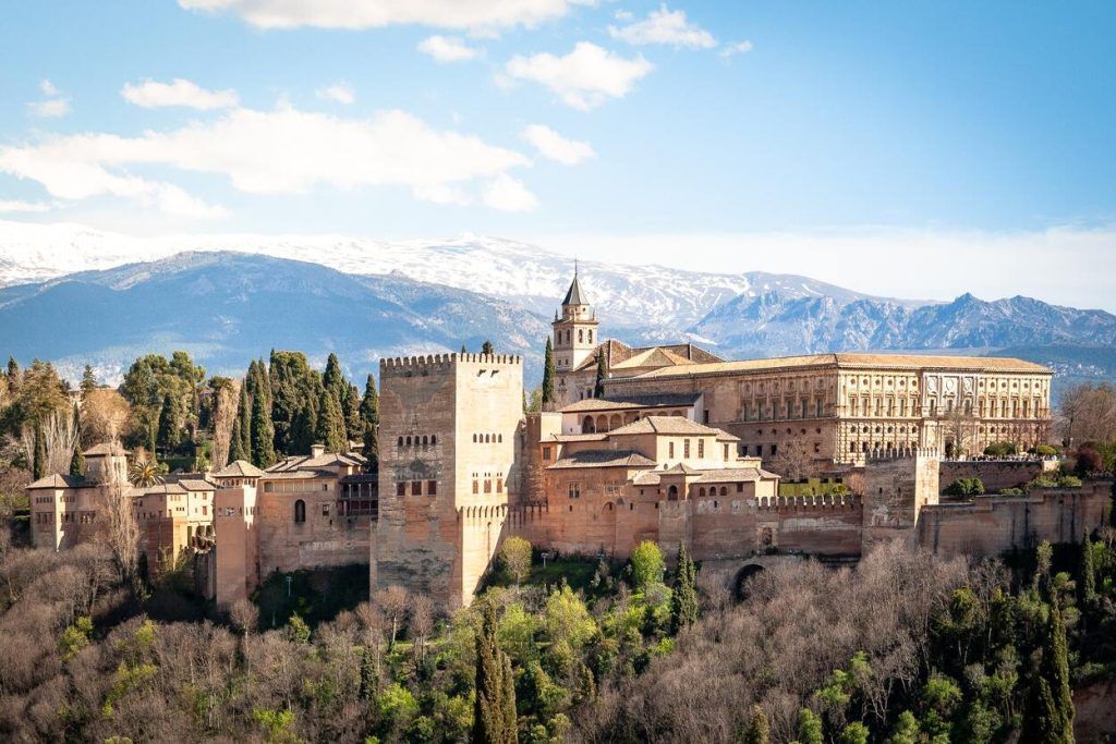 Los miradores más románticos de Granada|mirador-romantico-granada|mirador-olivar-granada|Mirador Carmen Mártires|Los miradores más románticos de Granada_Mirador de Abadía de Sacromonte|Los miradores más románticos de Granada_Mirador de Almanzora|Los miradores más románticos de Granada_Mirador de Carvajales|Los miradores más románticos de Granada_Mirador Cruz de la Rauda|Los miradores más románticos de Granada_Mirador de San Nicolás|Los miradores más románticos de Granada_Mirador Ojo de Granada|Los miradores más románticos de Granada_Mirador del Olivar|Los miradores más románticos de Granada_Mirador del Carmen de los Mártires|Los miradores más románticos de Granada_ Mirador de San Miguel Alto