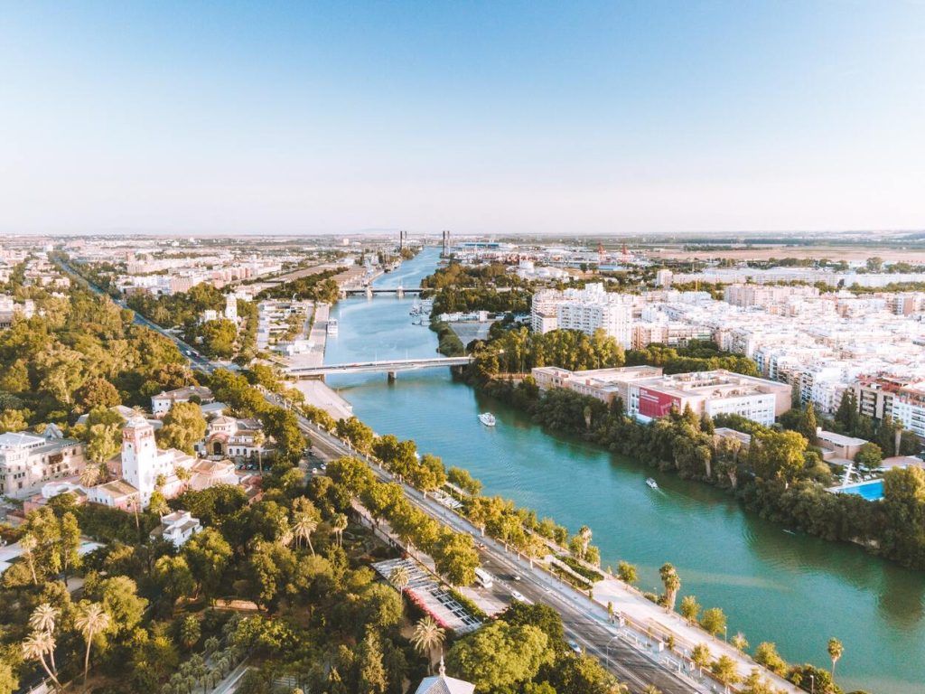 Los miradores más románticos de Sevilla|Los miradores más románticos de Sevilla_Torre Schindler|Los miradores más románticos de Sevilla_Torre Sevilla|Los miradores más románticos de Sevilla_Plaza del Duque|Los miradores más románticos de Sevilla_Las Setas|Los miradores más románticos de Sevilla_Torre de los Perdigones|Los miradores más románticos de Sevilla_La Giralda|Los miradores más románticos de Sevilla_La Torre del Oro