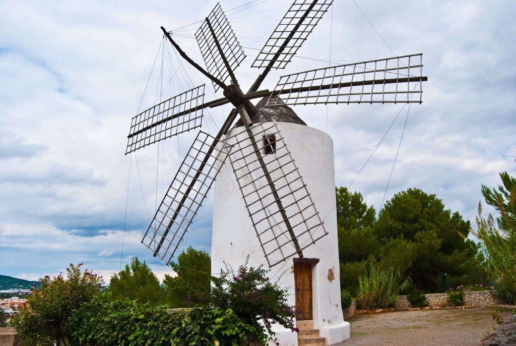 Molino-Cala-Llonga-Ibiza