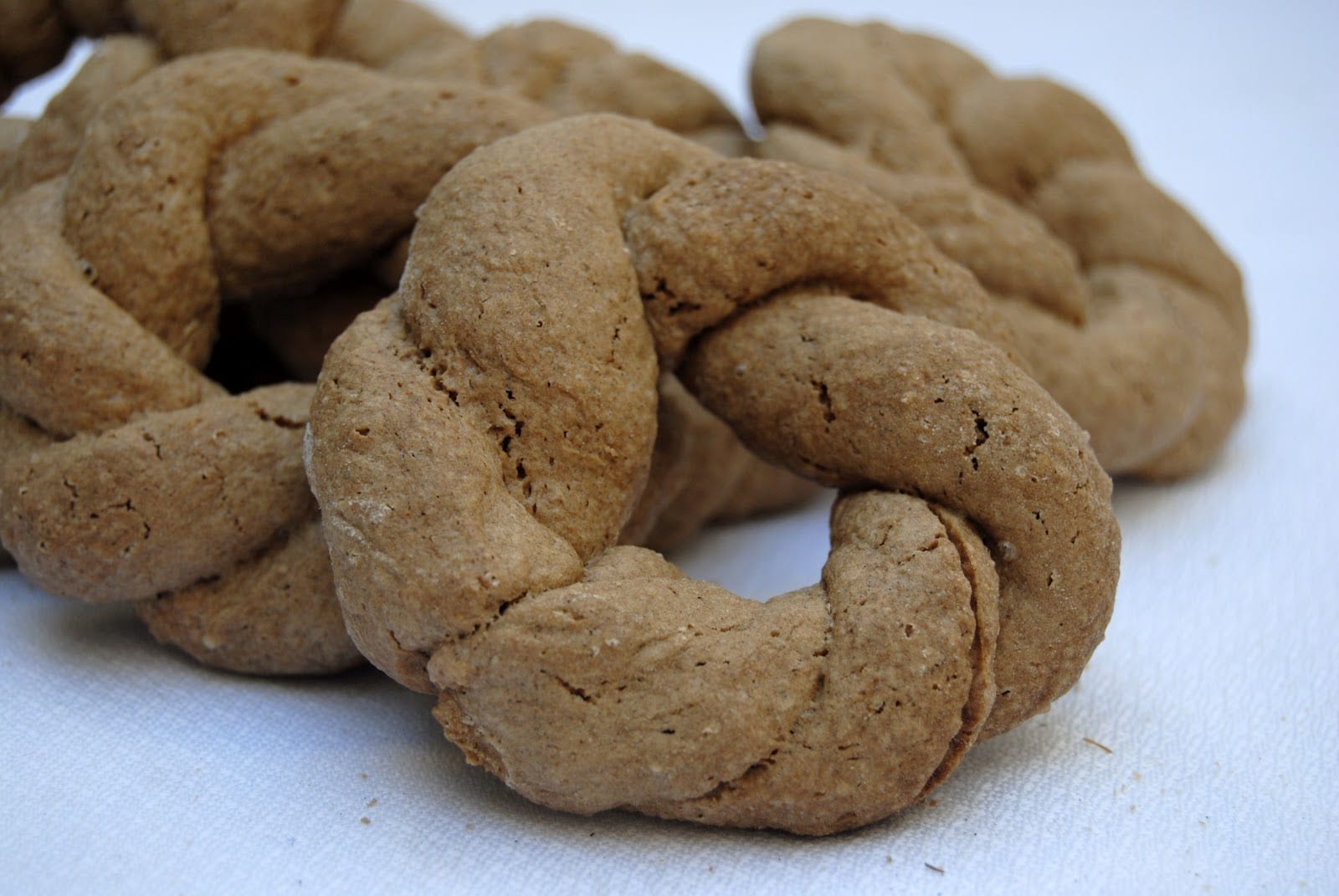 roscos trenzados|serón-almería||benaocaz-andalucía-gastronomía|écija-andalucía-gastronomía
