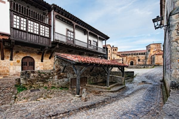 Santillana-del-Mar-
