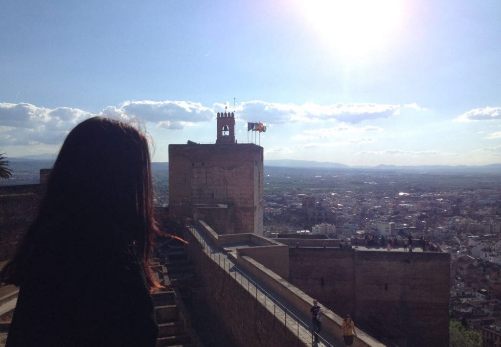 alhambra-y-sus-poetas|virginia-mido-comunidad-colaboradores-fortwo|curiosidades-granada-historia-albaicin|historia-de-granada-escuela-estudios-arabes|la-madraza-granada