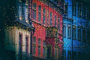 Mercadillos de navidad y luces de navidad|