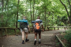Principal-consejos para hacer el Camino de Santiago|Consejos para hacer el Camino de Santiago-Mes y Fecha|Consejos para hacer el Camino de Santiago-Elegir Camino|consejos-para-hacer-el-camino-de-santiago-2-Preparación física|Consejos-para-hacer-el-Camino-de-Santiago-Preparar maleta|Consejos-para-hacer-el-Camino-de-Santiago-Alojamiento-albergues|Consejos-para-hacer-el-Camino-de-Santiago-Gastos