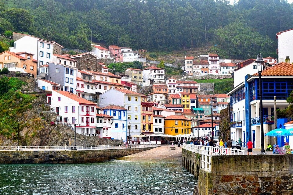 cudillero playa asturias