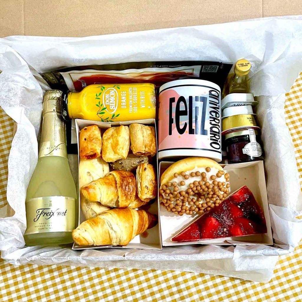 desayuno-aniversario-las-flores-no-se-comen