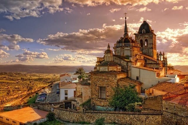jerez de los caballeros|guadalupe|alcantara-caceres|trujillo|zafra|plasencia|