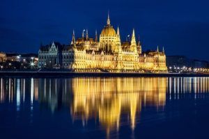 Escapada Romántica a Budapest
