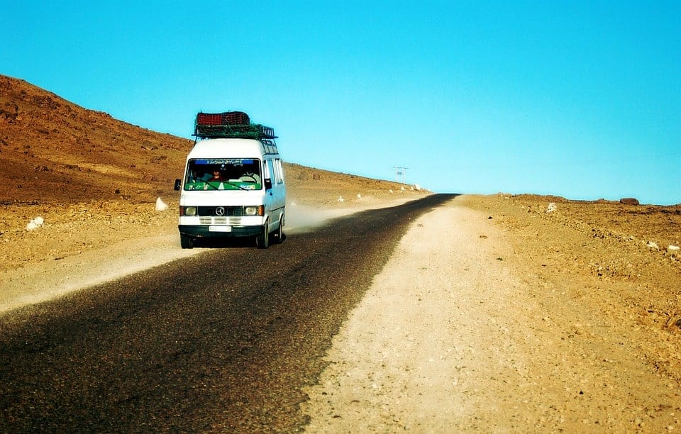 camper por marruecos carretera|asilah mar y fortaleza|asilah mar y fortaleza|calle de chefchaouen pared azul|calle de chefchaouen con la pared azul|curtidores de fez|tanger calle medina|tetuan panorámica|tetuan plaza entrada medina|torre hassan rabat