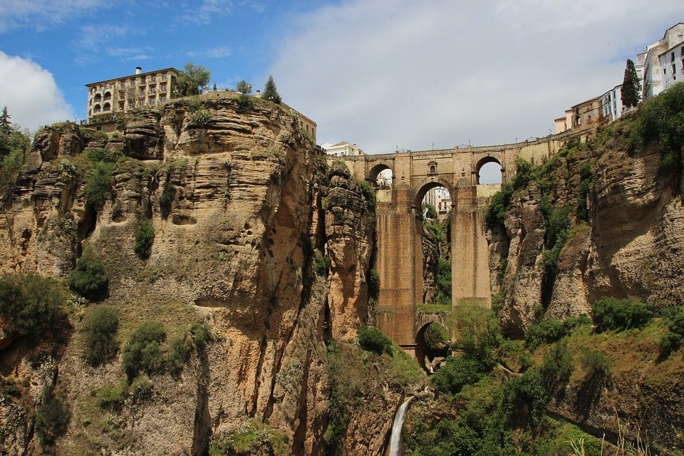 pueblo de ronda, puente