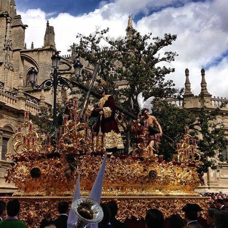 Semana Santa de Sevilla en pareja