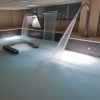 Descubra la tranquilidad en Kumaras Spa con el "Circuito spa con masaje e infusión o zumo", que cuenta con una piscina cubierta, fuentes de agua en cascada, iluminación ambiental y plantas decorativas para una escapada serena. - ForTwo - Planes para parejas