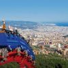 Los amantes de las emociones fuertes en la montaña rusa del Tibidabo se deleitarán con las impresionantes vistas de la ciudad y el mar, donde la aventura se une a las vistas para un viaje inolvidable. Vívelo en el Parque de Atracciones con "Entradas para el parque de atracciones Tibidabo (Barcelona). - ForTwo - Planes para parejas