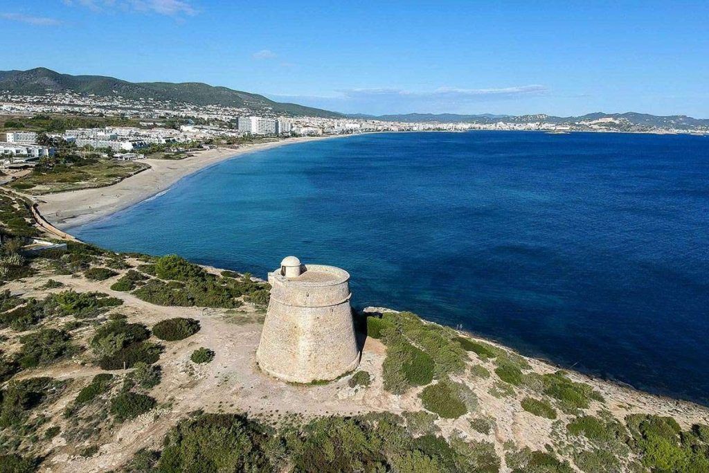 torre-sal-playa-den-bossa