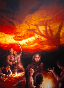 Un mural vívido, que recuerda el arte visto en "Descubre la Neocueva de Altamira", muestra personas bajo un cielo ardiente, algunos mirando o señalando hacia arriba con asombro. - ForTwo - Planes para parejas