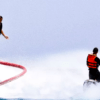 Sobre las cristalinas aguas de Alcocéber, una persona desafía con gracia la gravedad en un Flyboard en Alcocéber mientras recibe la guía experta de otra en una moto acuática. - ForTwo - Planes para parejas