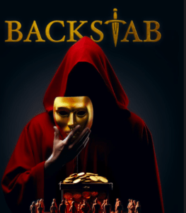 Una figura encapuchada agarra una máscara dorada frente a un maletín brillante con mini figuras rojas debajo de la palabra Backstab, con el telón de fondo de Barcelona en Bizarre Escape Room Barcelona. - ForTwo - Planes para parejas